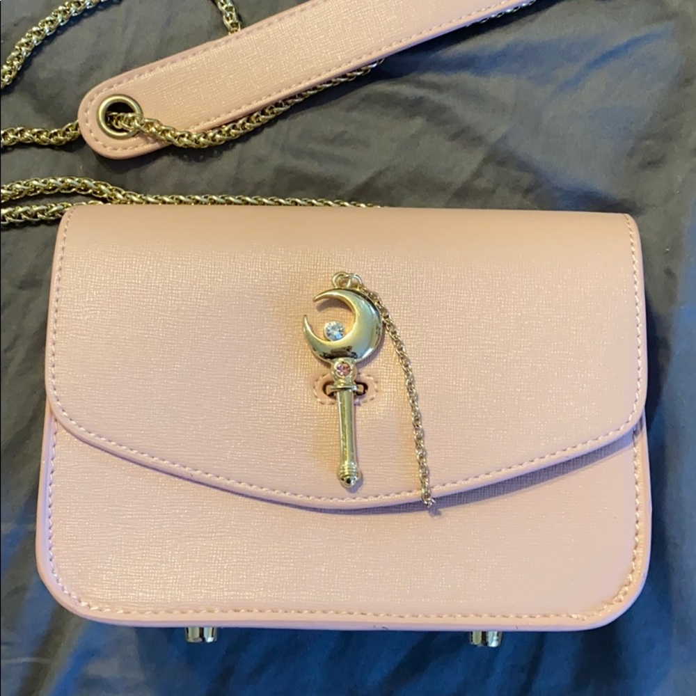 Grace gift x sailor moon crossbody purse pink